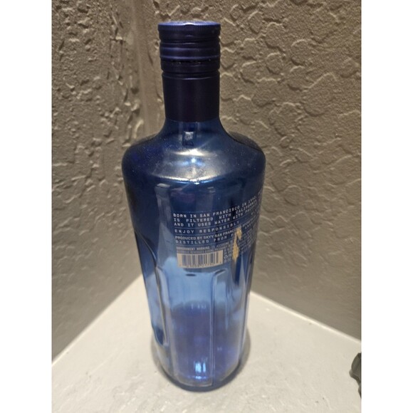 Skyy Vodka Empty 1 Liter Blue Bottle - Picture 2 of 3